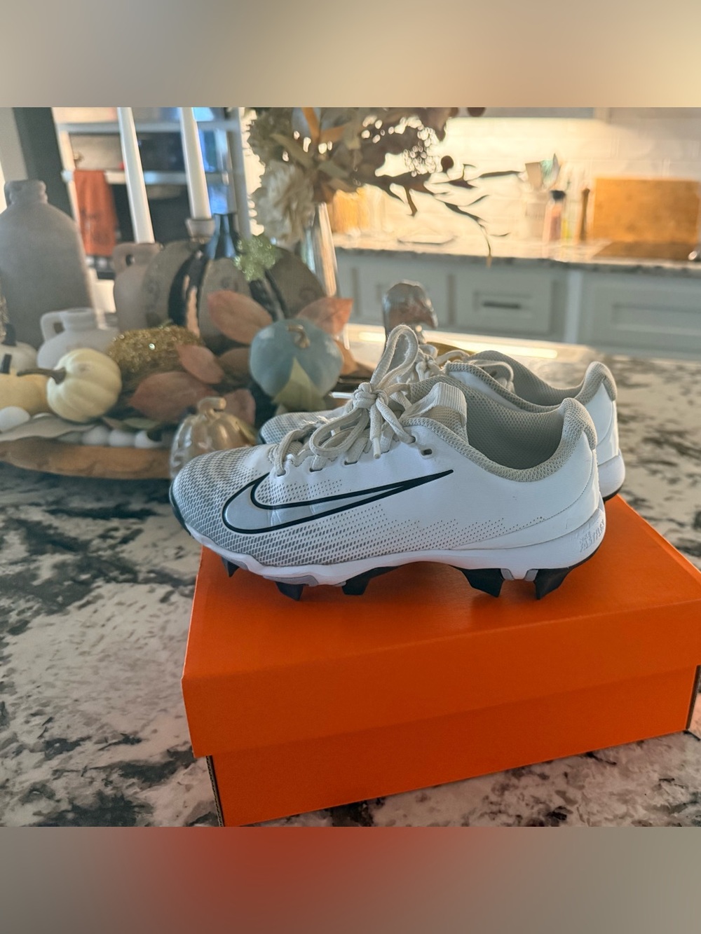 Nike Vapor Shark 3 Football Cleats Size 2.5 Youth White Grey Black